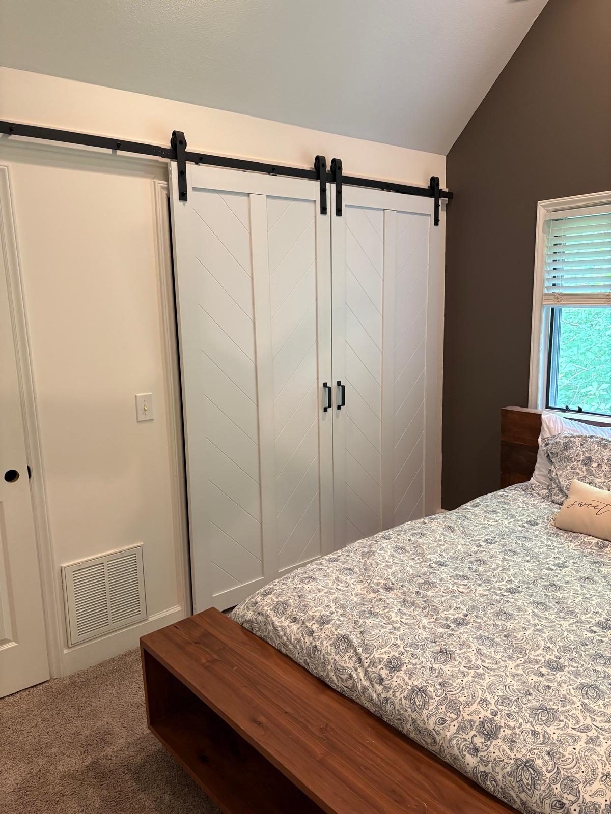 House for sale Franklin NC — bedroom with barn doors